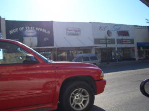PARKING2.JPG